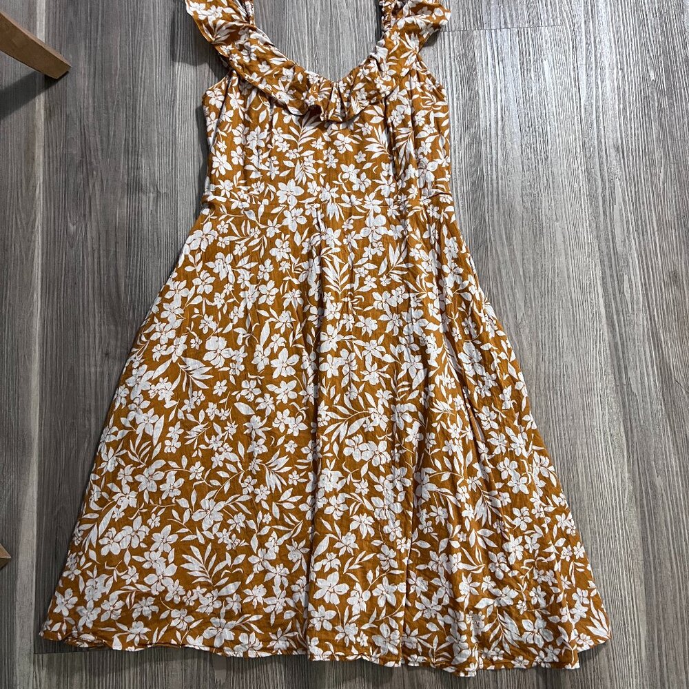 Old Navy Mustard Yellow & White Floral Lined Sundress - Size Small